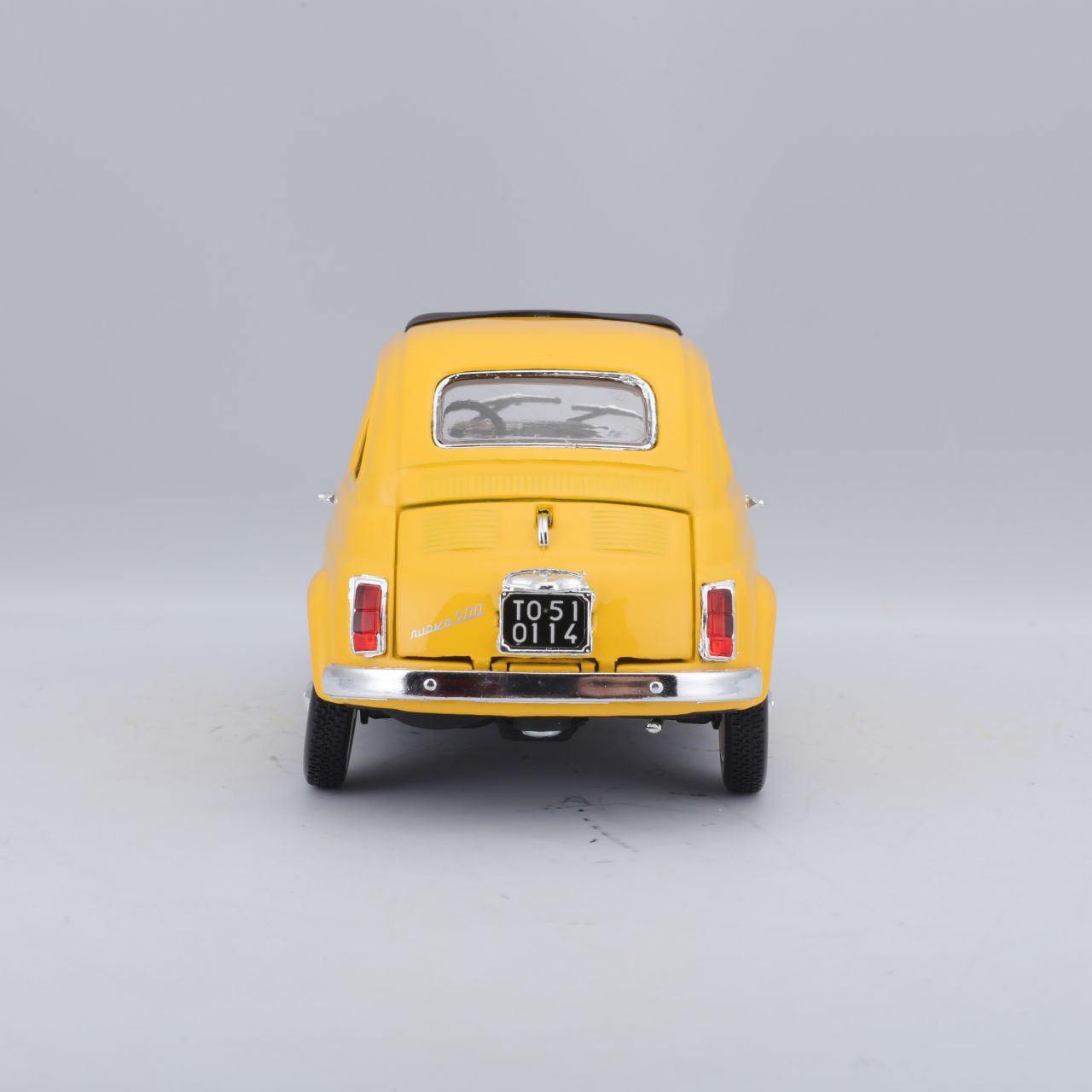 Fiat 500 F 1965 1/24 gelb - RCXX - RC Racing Shop | RC Models | Tuning & Spare Parts for Professionals