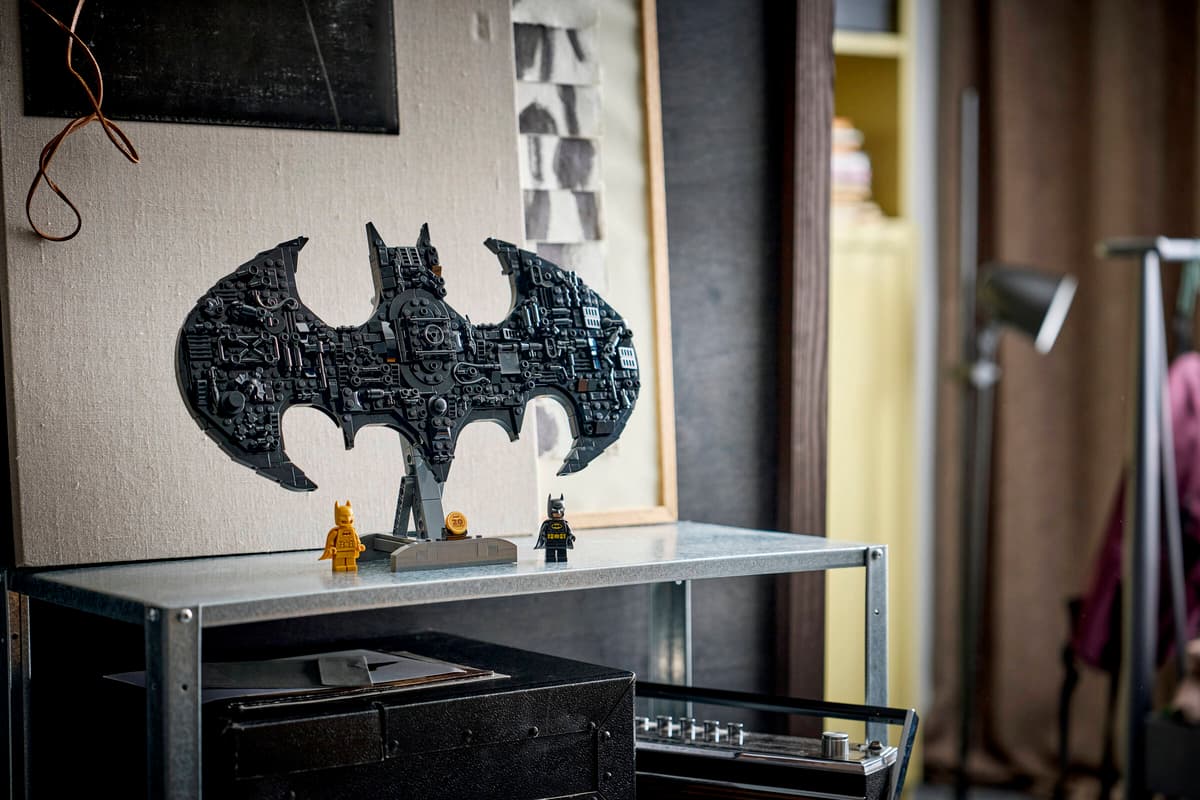 Logo Batman Lego DC - 76330