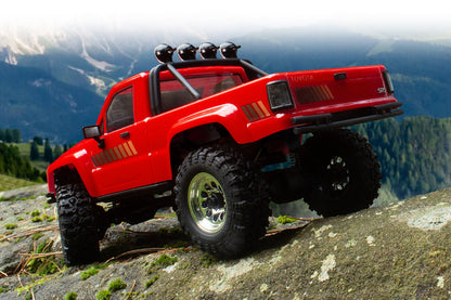 HPI Venture18 1/18 1985 Toyota Hilux SR5 4WD Crawler RTR