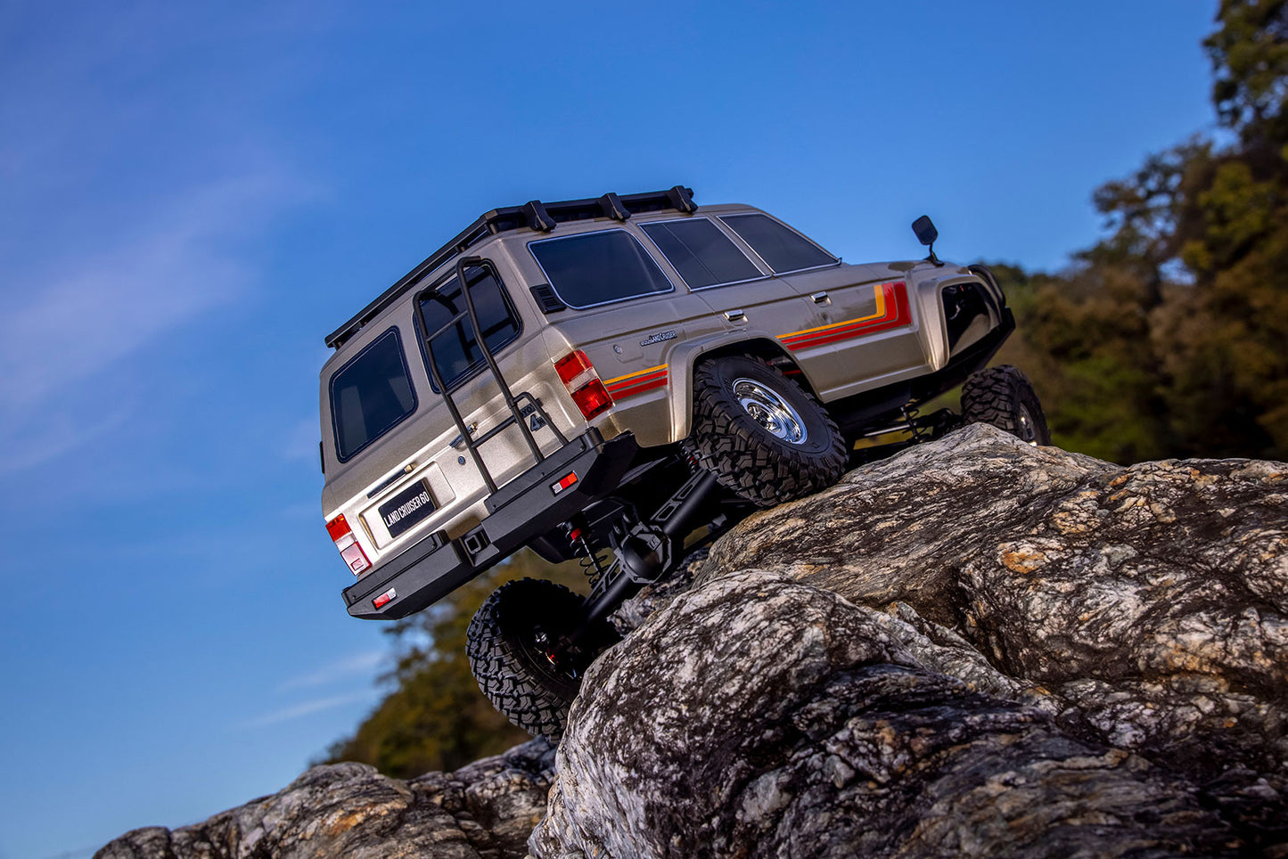 Kyosho KC10 1/10 Toyota Land Cruiser 60 Crawler 4WD RTR - K.34801T1B